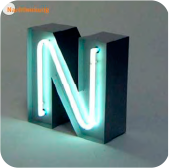 Neon Zentgraf Einzelbuchstaben Profil 1 Nachtwirkung